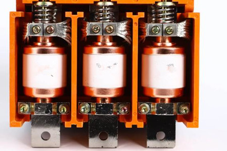 高壓真空開關管出現(xiàn)黃斑，這幾點原因需掌握！